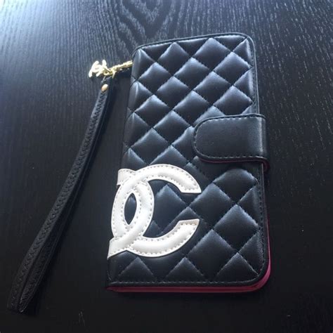 chanel phone case wristlet